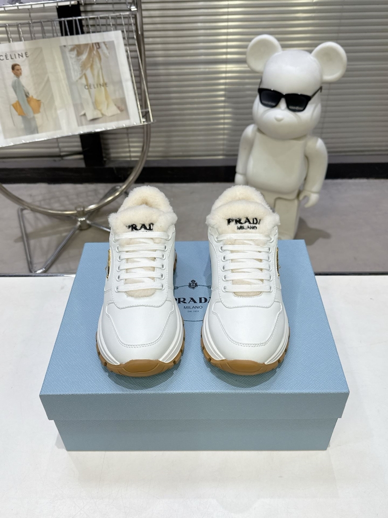 Pra*a sneakers
